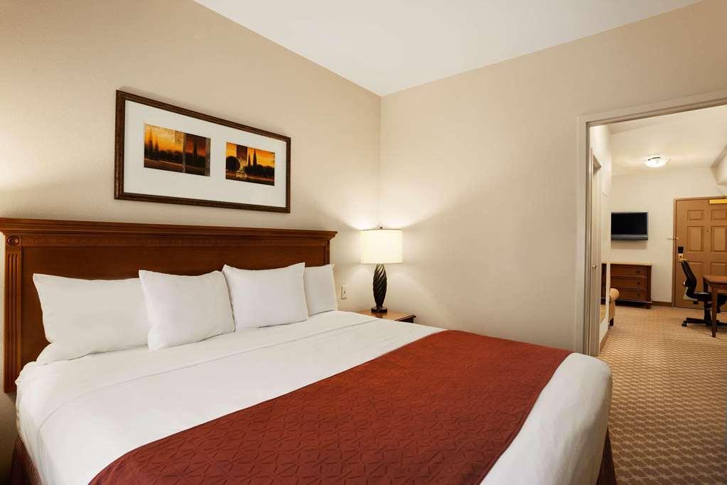 Country Inn & Suites By Radisson, Manchester Airport, Nh Bedford Room photo
