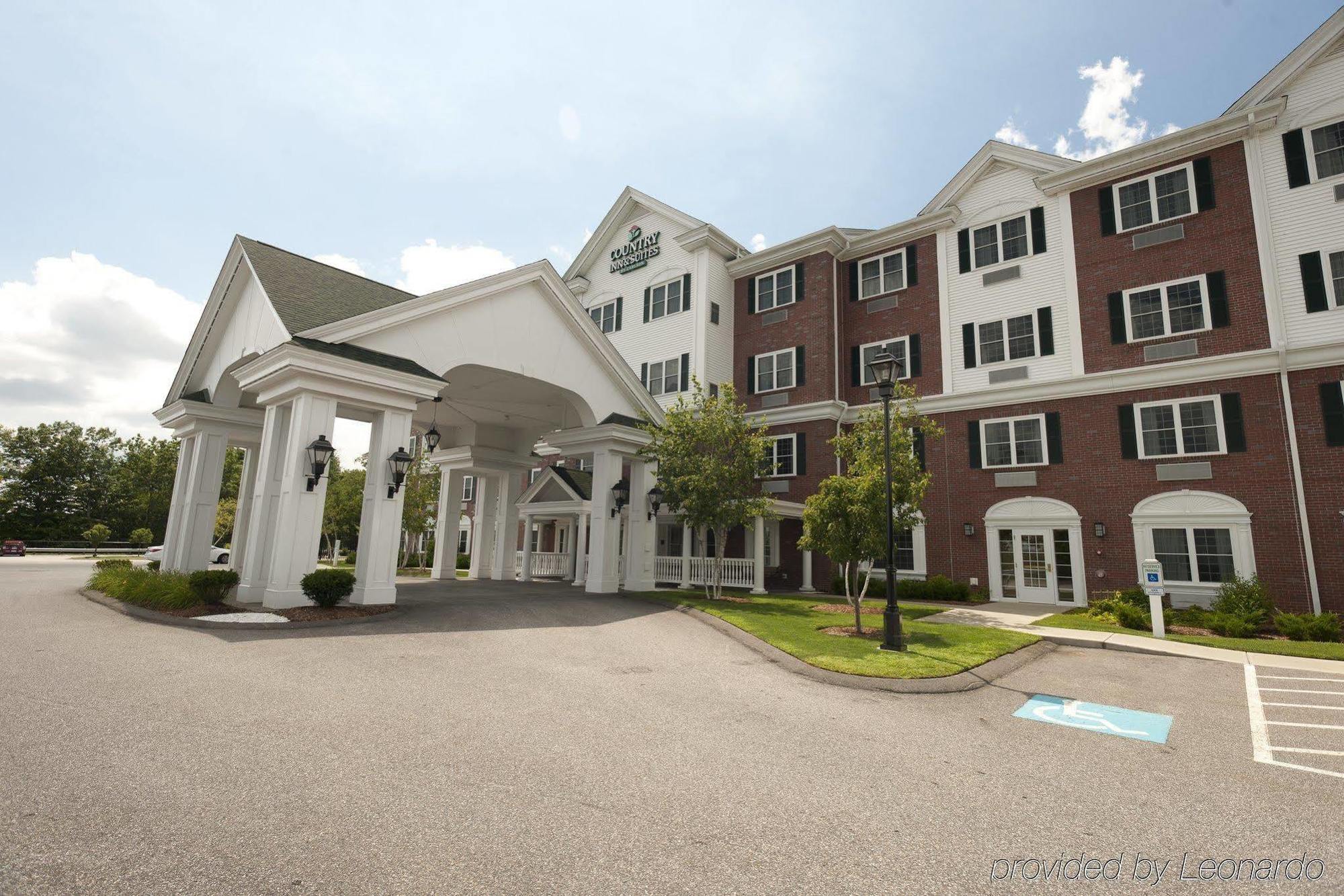 Country Inn & Suites By Radisson, Manchester Airport, Nh Bedford Exterior photo