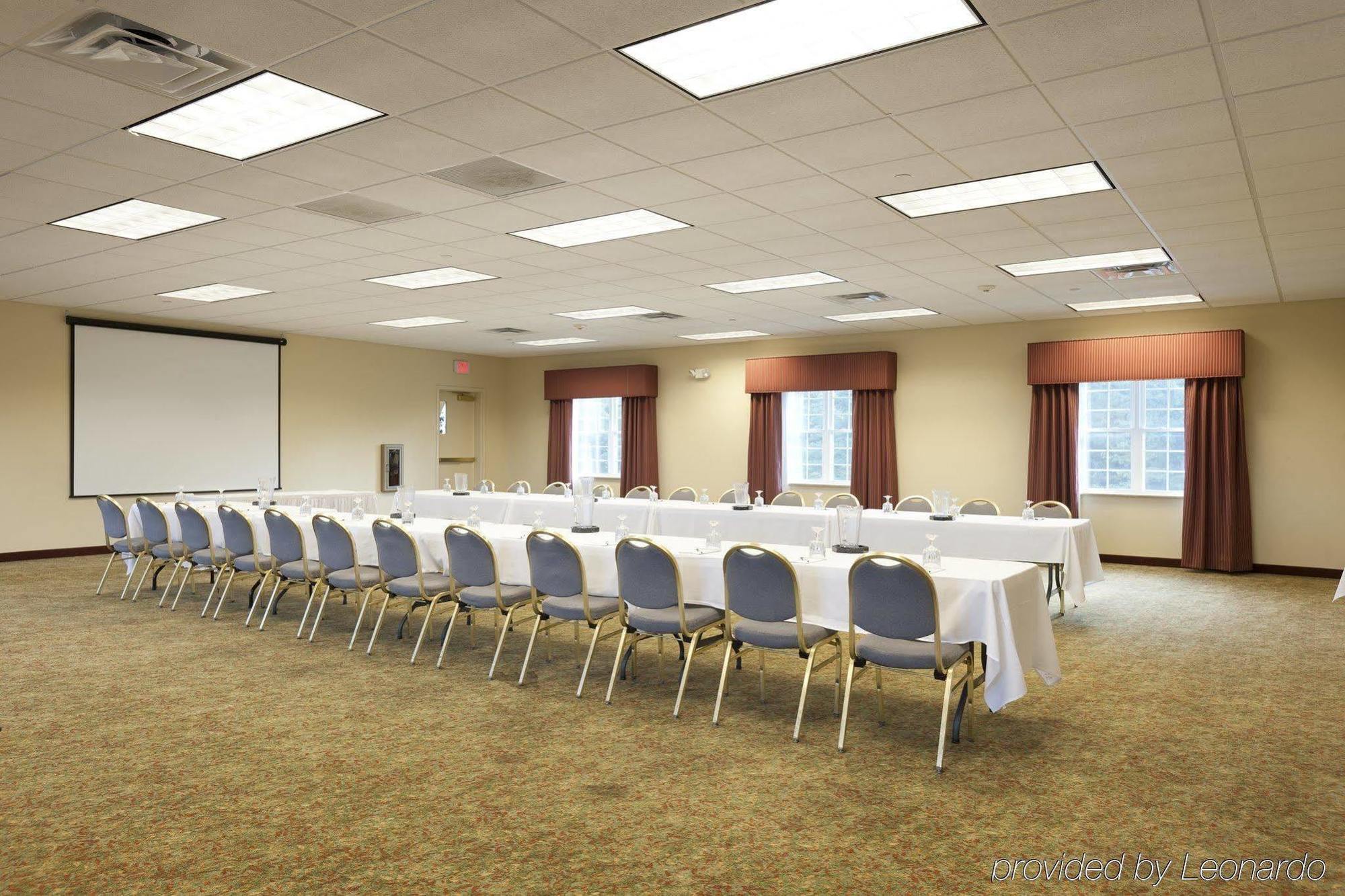 Country Inn & Suites By Radisson, Manchester Airport, Nh Bedford Facilities photo
